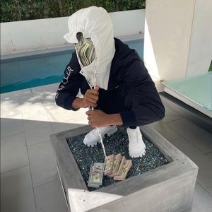 Meet your Posher, Cameron